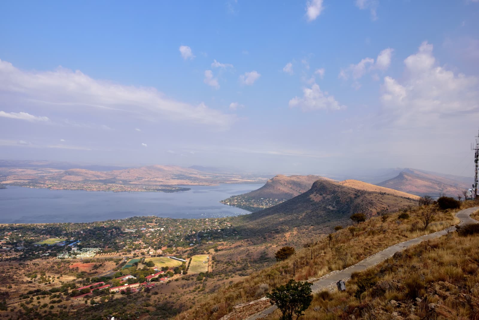 Hartbeespoort Dam seen from the Magaliesberg